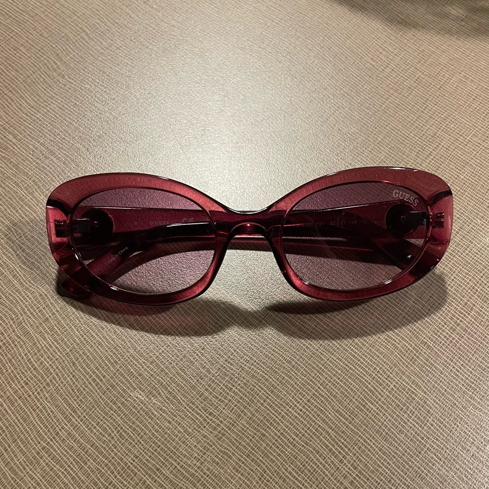 GUESS Burgundy Oval Sunglasses